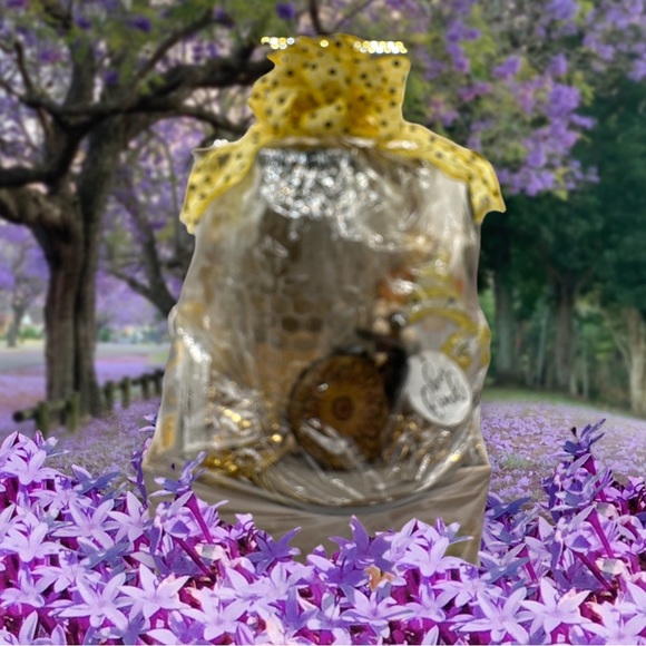 Generous amount of Bee themed items cradled in a beautiful lovingly cradled. - Picture 2 of 2